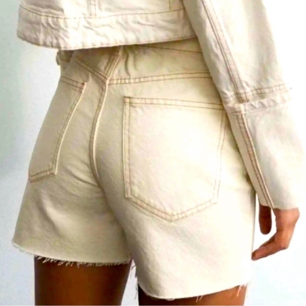 House of Harlow 1960 Cream Jean Shorts